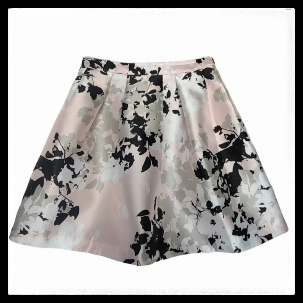 I.N. San Francisco Sweetheart Skirt With Flare Hem Size 7 #0020